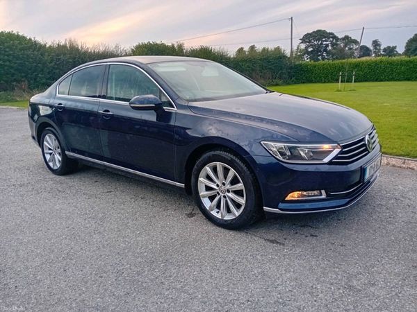 Volkswagen Passat Saloon, Diesel, 2017, Blue