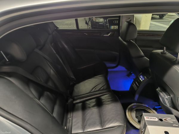 Skoda Superb Saloon, Diesel, 2013, Silver