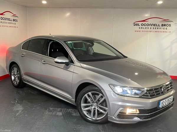 Volkswagen Passat Saloon, Diesel, 2019, Grey