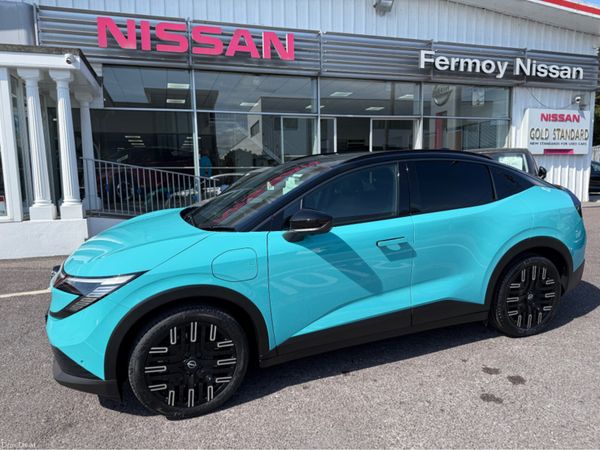 Nissan Leaf Hatchback, Electric, 2026, Blue