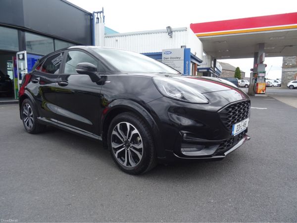 Ford Puma MPV, Petrol Hybrid, 2023, Black