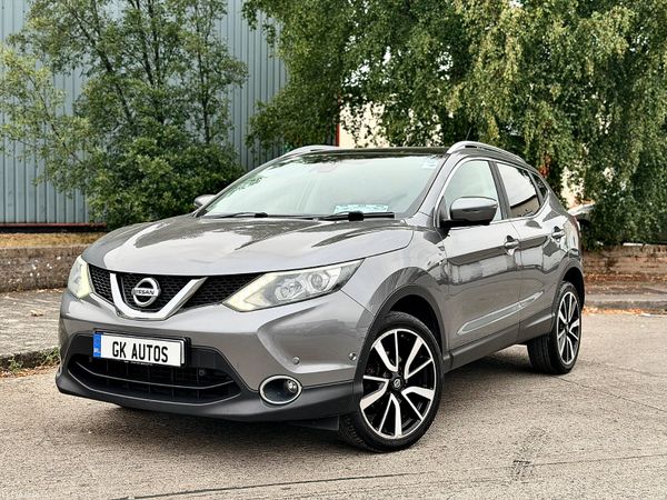 Nissan Qashqai Hatchback, Diesel, 2015, Grey
