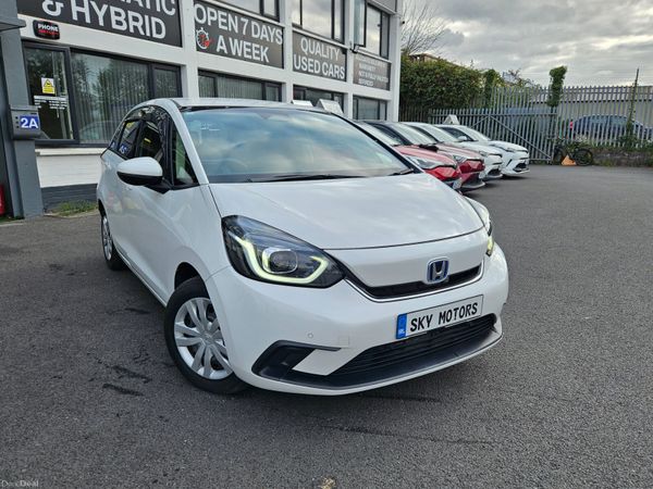 Honda Fit Hatchback, Petrol Hybrid, 2020, Silver