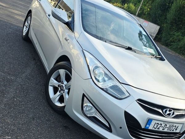 Hyundai i40 Estate/Jeep, Diesel, 2013, Silver