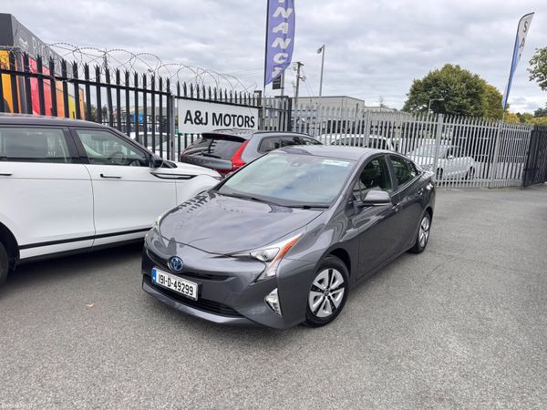 Toyota Prius Hatchback, Petrol Hybrid, 2019, Grey