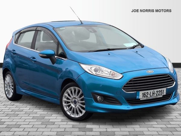 Ford Fiesta Hatchback, Petrol, 2016, Blue