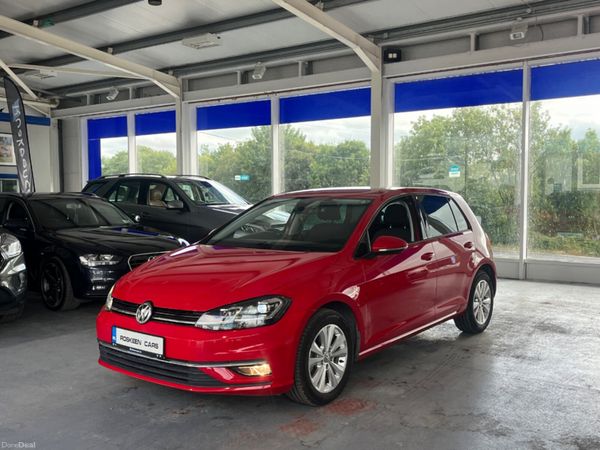 Volkswagen Golf Hatchback, Petrol, 2017, Red