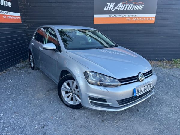 Volkswagen Golf Hatchback, Petrol, 2015, Silver