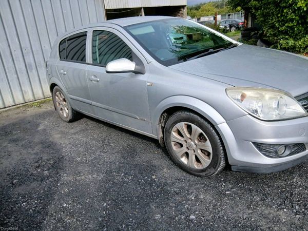 Opel Astra Hatchback, Diesel, 2008, Silver