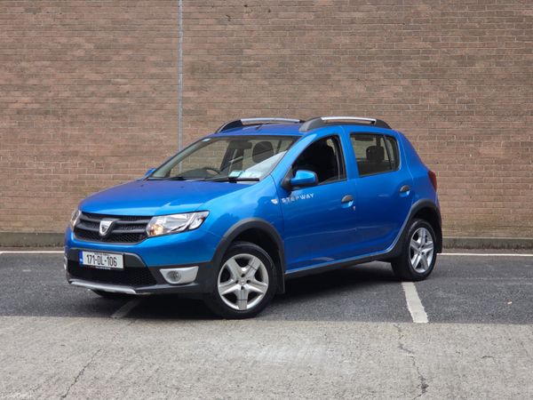 Dacia Sandero Stepway Hatchback, Diesel, 2017, Blue