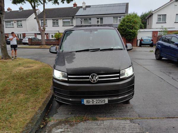Volkswagen Caravelle MPV, Diesel, 2016, Grey