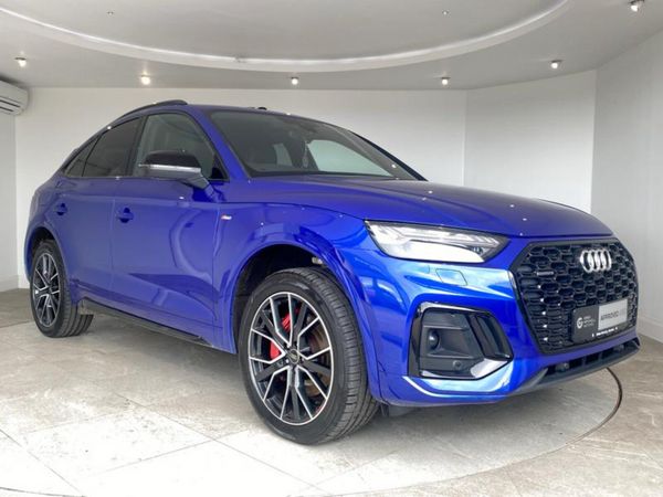 Audi Q5 SUV, Petrol Hybrid, 2023, Blue