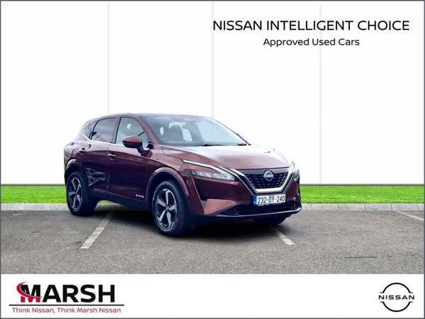 Nissan Qashqai MPV, Petrol Hybrid, 2023, Red