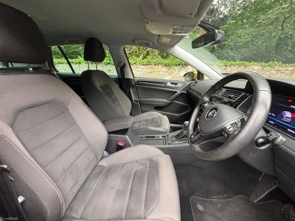 Volkswagen Golf Hatchback, Petrol, 2018, Yellow