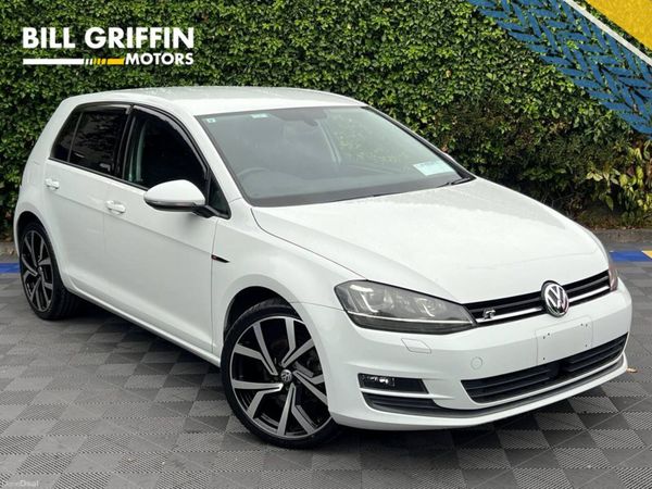 Volkswagen Golf Hatchback, Petrol, 2015, White