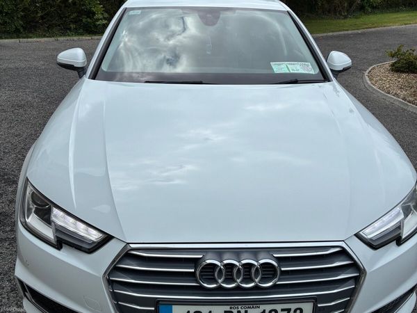 Audi A4 Saloon, Diesel, 2019, White