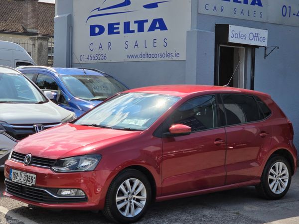 Volkswagen Polo Hatchback, Petrol, 2016, Red