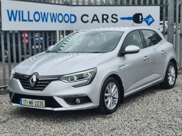 Renault Megane Hatchback, Diesel, 2017, Grey