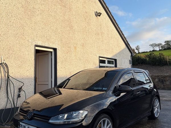 Volkswagen Golf Hatchback, Diesel, 2017, Black