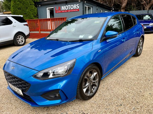 Ford Focus Hatchback, Diesel, 2019, Blue