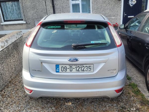 Ford Focus Hatchback, Diesel, 2009, Silver