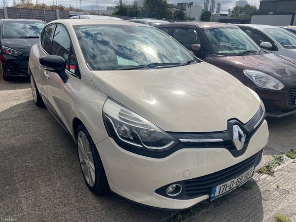 Renault Clio Hatchback, Petrol, 2017, Beige