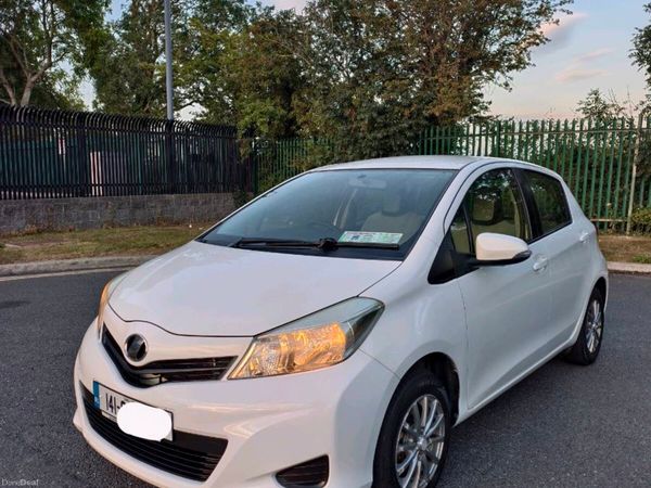 Toyota Vitz Hatchback, Petrol, 2014, White