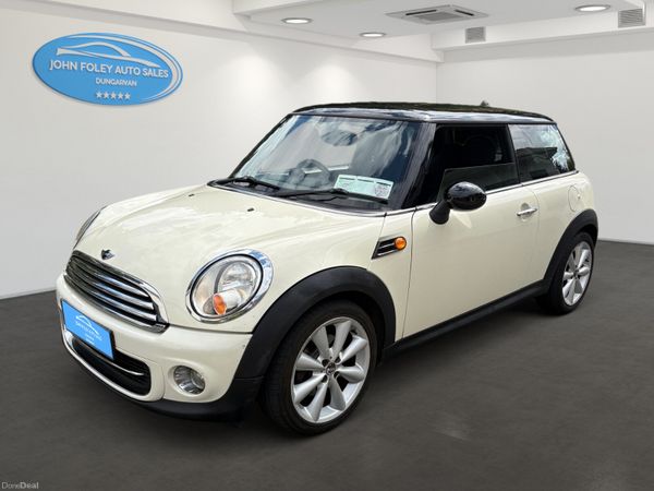 Mini Cooper Hatchback, Petrol, 2011, White