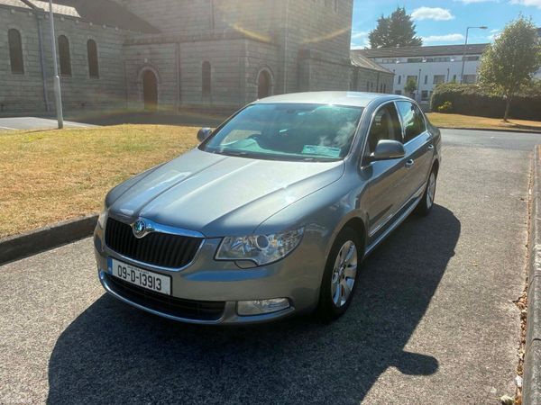 Skoda Superb Saloon, Diesel, 2009, Grey