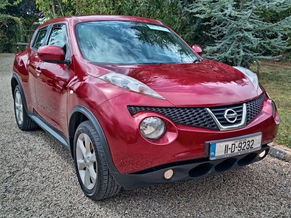 Nissan Juke SUV, Petrol, 2011, Red