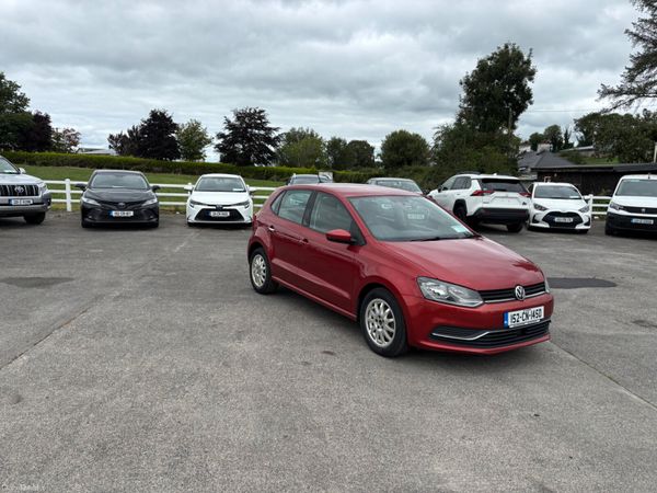Volkswagen Polo Hatchback, Petrol, 2015, Red