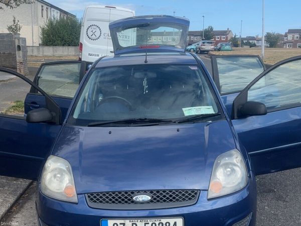 Ford Fiesta Hatchback, Petrol, 2007, Blue