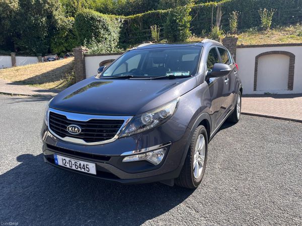 Kia Sportage SUV, Diesel, 2012, Silver