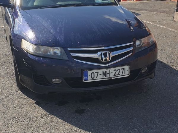 Honda Accord Saloon, Petrol, 2007, Blue