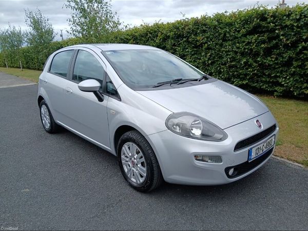 Fiat Punto Hatchback, Petrol, 2013, Grey