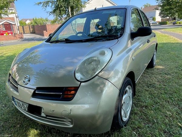 Nissan Micra Hatchback, Petrol, 2003, Gold