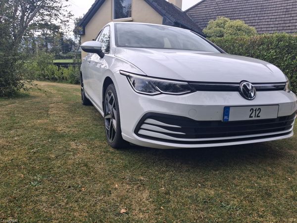 Volkswagen Golf Hatchback, Petrol, 2021, White