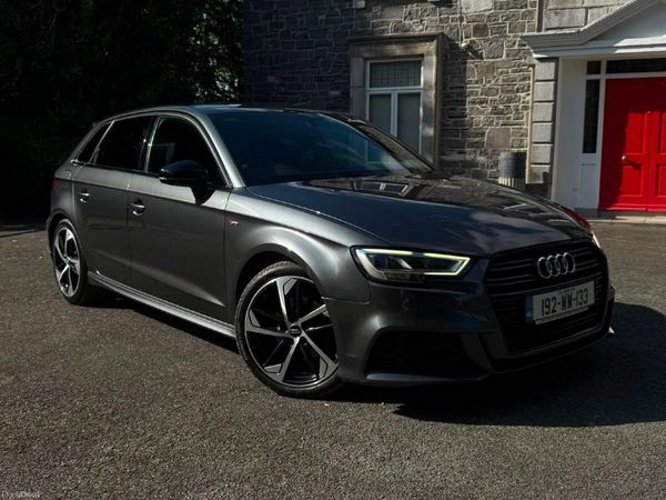 Audi A3 Hatchback, Diesel, 2019, Grey