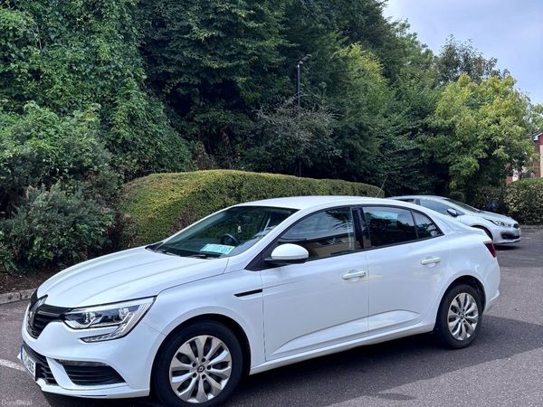 Renault Megane Saloon, Diesel, 2017, White