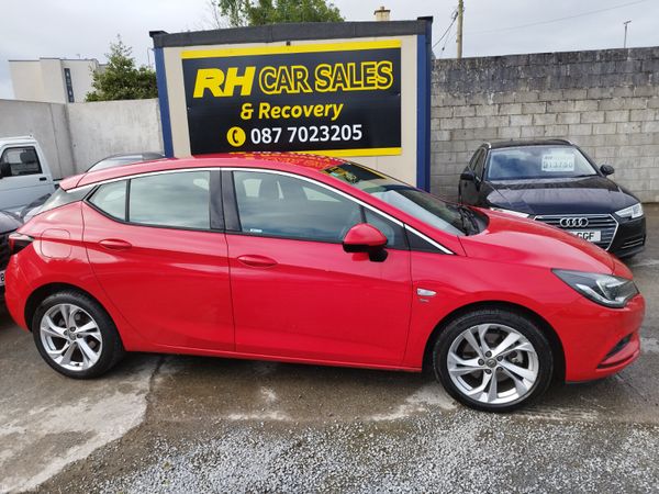 Opel Astra Hatchback, Diesel, 2016, Red