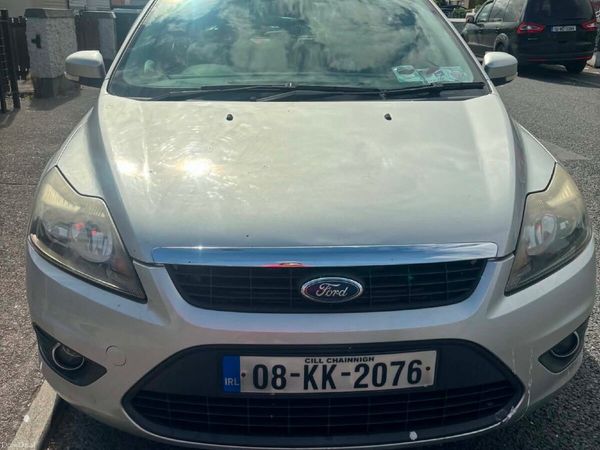 Ford Focus Hatchback, Petrol, 2008, Silver