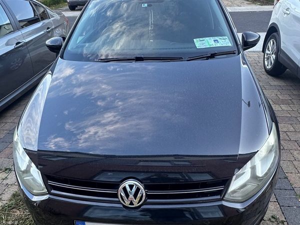 Volkswagen Polo Hatchback, Petrol, 2014, Black