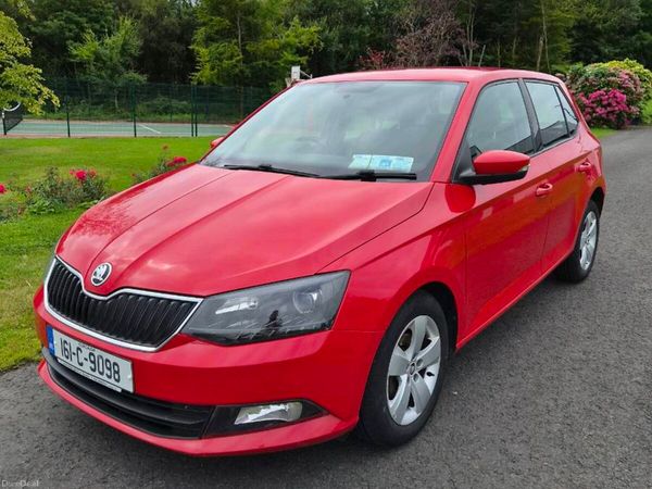 Skoda Fabia Hatchback, Petrol, 2016, Red