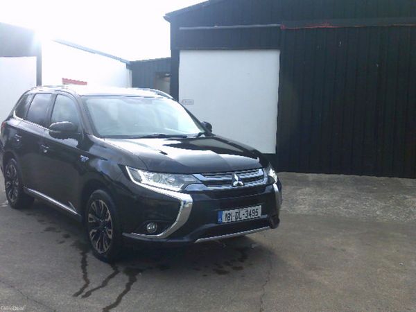 Mitsubishi Outlander SUV, Petrol Plug-in Hybrid, 2018, Black