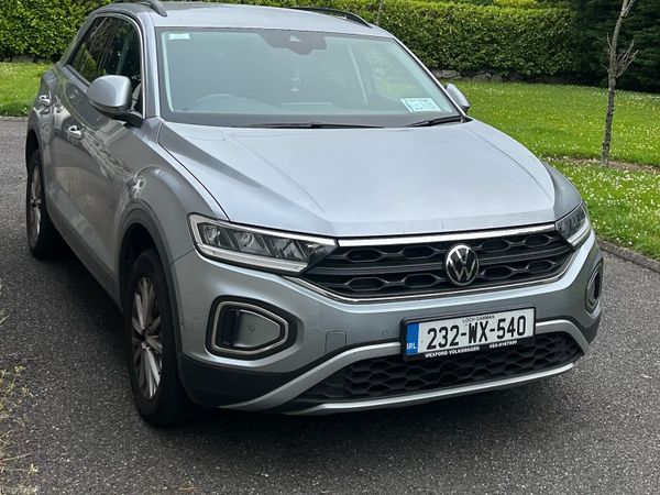 Volkswagen T-Roc SUV, Diesel, 2023, Grey