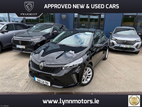 Renault Clio Hatchback, Petrol, 2024, Black