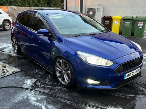 Ford Focus Hatchback, Diesel, 2016, Blue