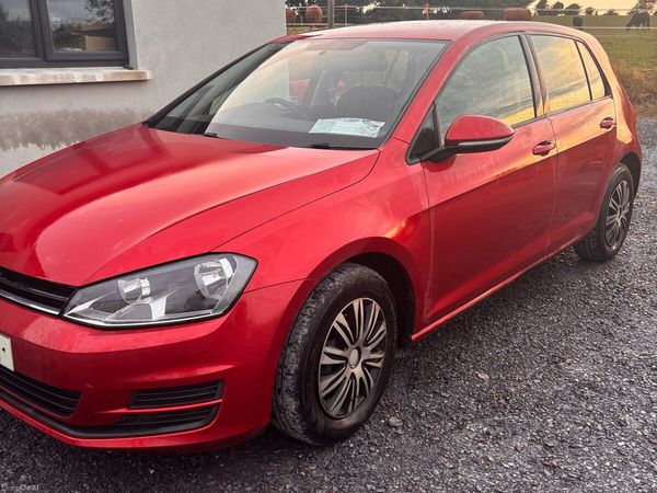 Volkswagen Golf Estate, Diesel, 2016, Red