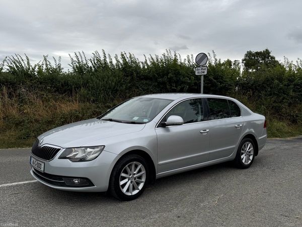 Skoda Superb Saloon, Diesel, 2014, Silver