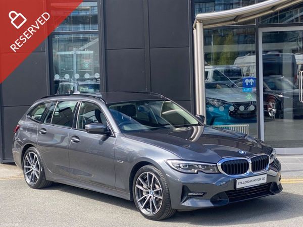 BMW 3-Series Estate, Petrol Plug-in Hybrid, 2022, Grey